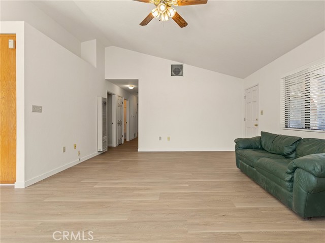 Detail Gallery Image 13 of 57 For 1 N Salaine Dr, Bodfish,  CA 93205 - 3 Beds | 2 Baths