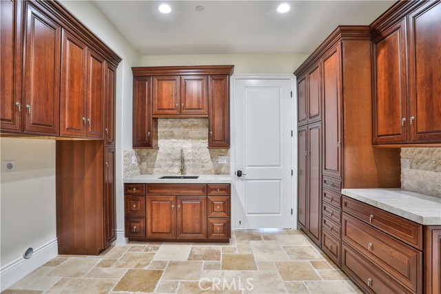 Detail Gallery Image 46 of 66 For 22477 Boating Way, Canyon Lake,  CA 92587 - 3 Beds | 4 Baths