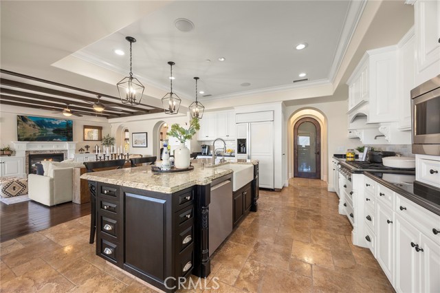 21925 Heatheridge Drive, Yorba Linda CA: https://media.crmls.org/medias/0254bed1-009e-4732-8c7d-5038b36e9ea8.jpg