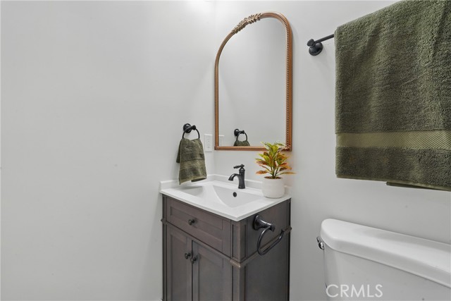 2111 S Bronson Ave, Los Angeles CA: https://media.crmls.org/medias/02558dc6-ffce-4074-aff4-315d6e71f95a.jpg