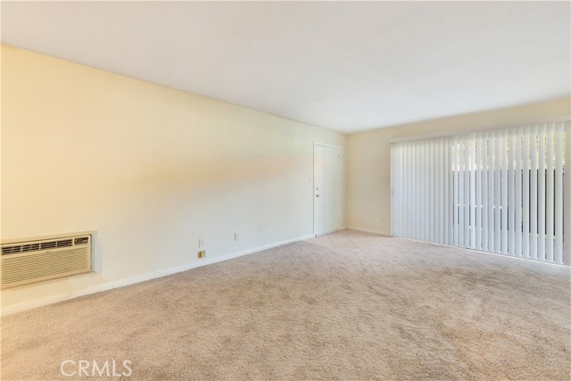 Detail Gallery Image 9 of 20 For 1345 Cabrillo Park Dr #N01,  Santa Ana,  CA 92701 - 2 Beds | 2 Baths