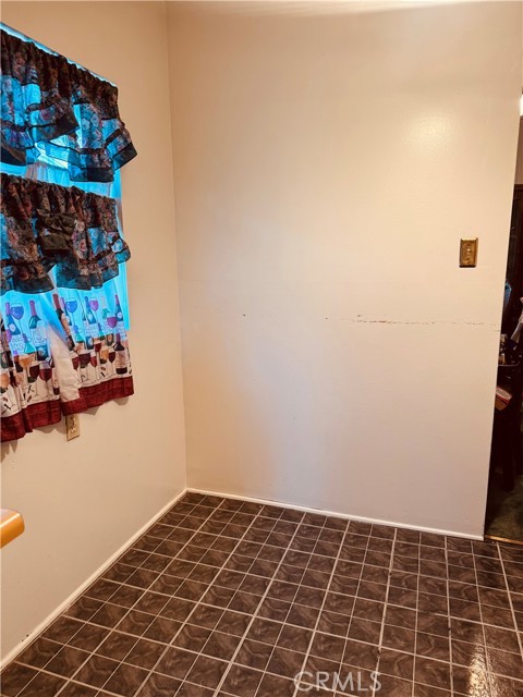 3500 S Norton Avenue, Los Angeles CA: https://media.crmls.org/medias/025775c9-f19e-45dc-b504-9186100b73e9.jpg