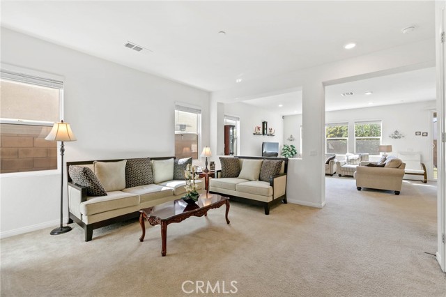 Detail Gallery Image 2 of 36 For 2832 E Howlett, Ontario,  CA 91762 - 5 Beds | 3 Baths