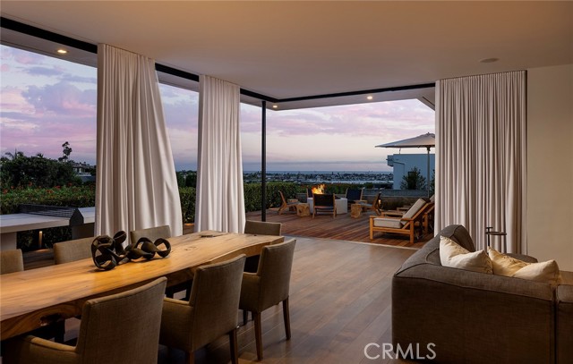 Detail Gallery Image 33 of 36 For 624 Ramona, Corona Del Mar,  CA 92625 - 4 Beds | 3/1 Baths