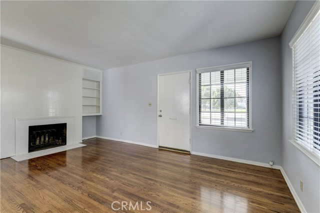 025ac4d7 Bb3f 44c8 B677 7b365fa4bb20