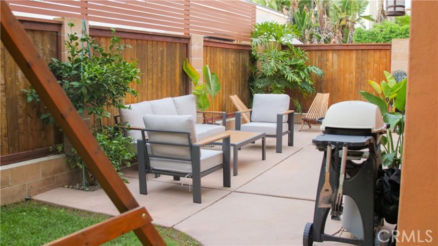Nice Open Back Yard Nice Open Back Yard