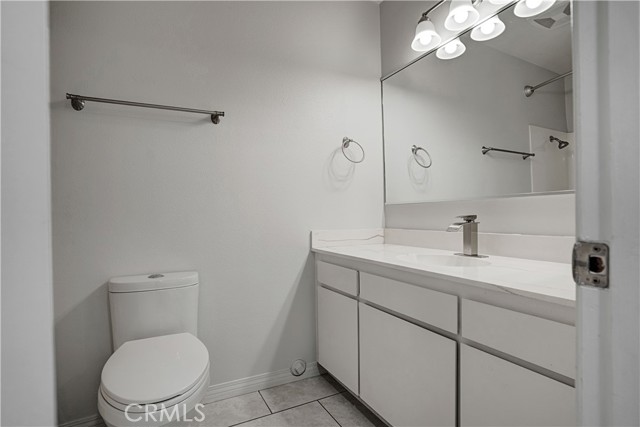 Detail Gallery Image 22 of 43 For 22392 Canyon Club Dr, Canyon Lake,  CA 92587 - 2 Beds | 2 Baths