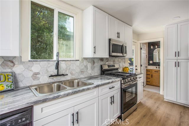 4224 Brockton Avenue, Riverside CA: https://media.crmls.org/medias/025b30e9-70c6-4002-8476-c50ba5aa25c0.jpg