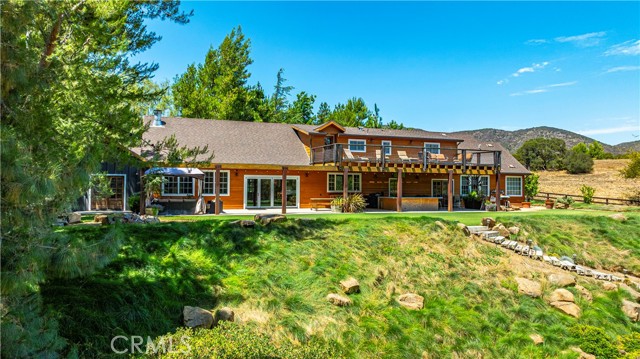 42970 Grace Lane, Murrieta CA: https://media.crmls.org/medias/025bda3f-bd16-46b3-bb3b-a39bfe2f0fc6.jpg