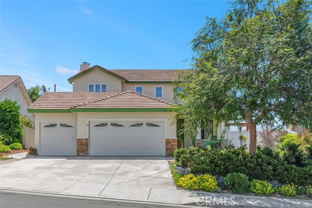 Detail Gallery Image 2 of 33 For 39908 Candy Apple Way, Murrieta,  CA 92562 - 4 Beds | 2/1 Baths