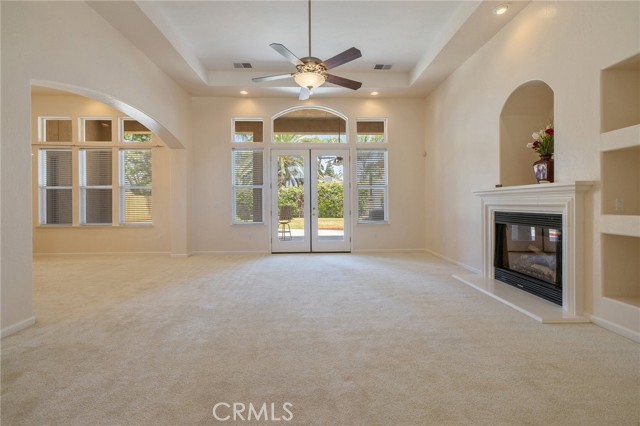 Detail Gallery Image 13 of 60 For 5746 W Buena Vista Ave, Visalia,  CA 93291 - 4 Beds | 2/1 Baths