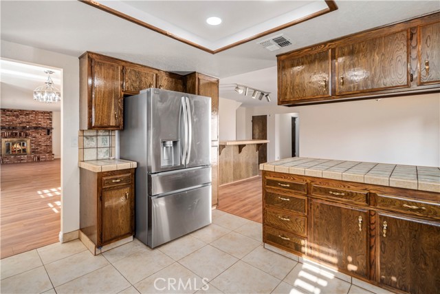 Detail Gallery Image 24 of 55 For 36421 Oliver, Palmdale,  CA 93551 - 3 Beds | 3 Baths