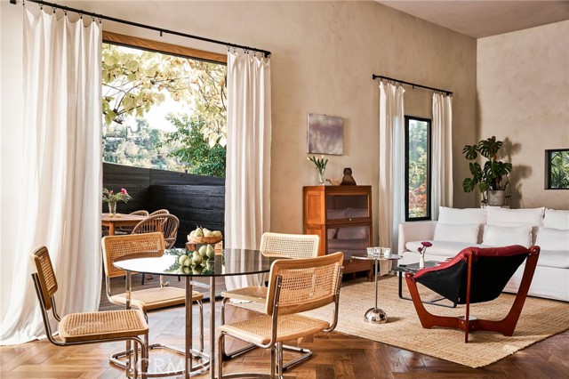 Detail Gallery Image 6 of 29 For 2111 Wollam St, Glassell Park,  CA 90065 - 3 Beds | 2 Baths