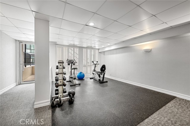 Detail Gallery Image 15 of 17 For 906 N Doheny Dr #318,  West Hollywood,  CA 90069 - 1 Beds | 1 Baths