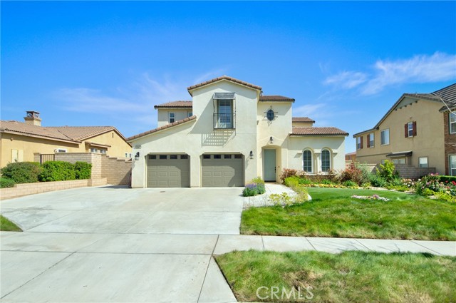 15347 Crimson St, Fontana, CA 92336