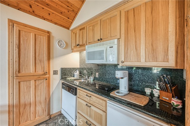 Detail Gallery Image 64 of 68 For 12755 Rusty Spur Ln, Clovis,  CA 93619 - 5 Beds | 4/1 Baths