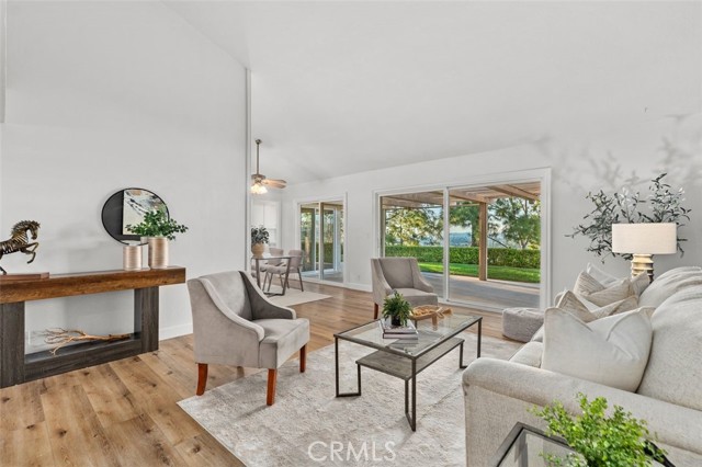 Detail Gallery Image 6 of 32 For 442 S Paseo Real, Anaheim Hills,  CA 92807 - 4 Beds | 2/1 Baths