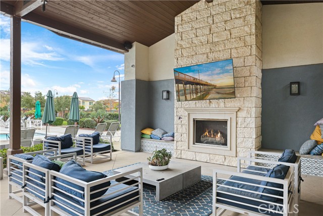 Detail Gallery Image 39 of 44 For 2818 E Berry Loop Privado #76,  Ontario,  CA 91761 - 2 Beds | 2/1 Baths