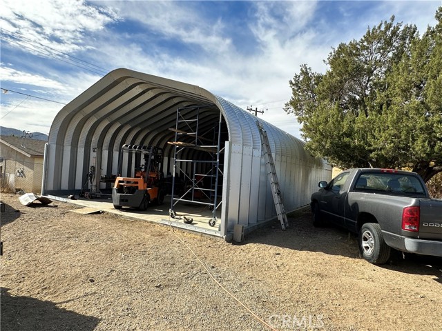 Detail Gallery Image 6 of 8 For 2412 Jerry Ave, Lake Isabella,  CA 93240 - 2 Beds | 1/1 Baths