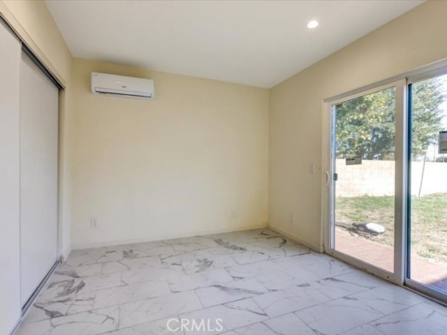 Detail Gallery Image 34 of 56 For 9607 Cypress, Fontana,  CA 92335 - 5 Beds | 5 Baths