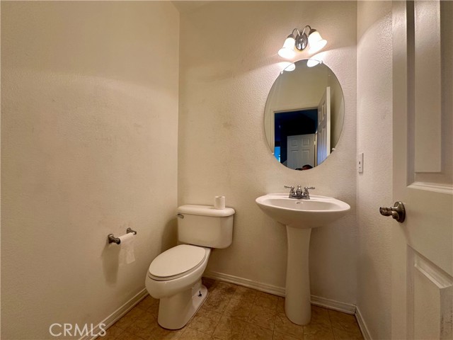 Detail Gallery Image 7 of 19 For 15431 Park Point #108,  Lake Elsinore,  CA 92532 - 3 Beds | 2/1 Baths