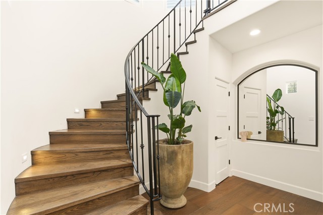 1756 10th, Manhattan Beach, California 90266, 5 Bedrooms Bedrooms, ,5 BathroomsBathrooms,Residential,For Sale,10th,SB26083535