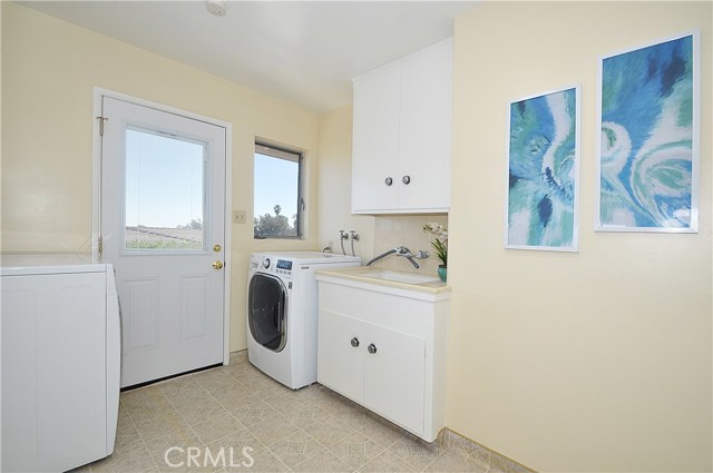 Large laundry room