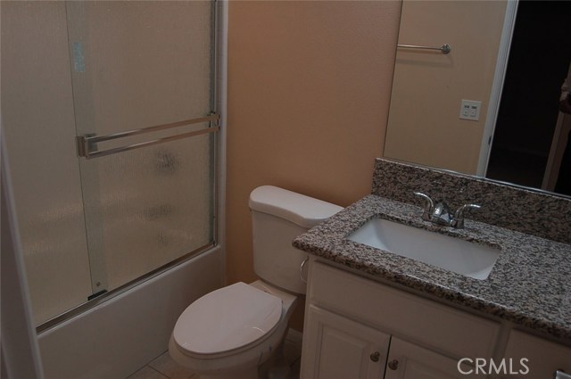 102 S Date Avenue, Rialto CA: https://media.crmls.org/medias/0261c75a-ebcb-4758-88d6-420a280d6985.jpg