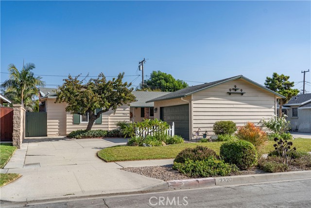 Detail Gallery Image 1 of 1 For 2320 Rutgers Ave, Long Beach,  CA 90815 - 3 Beds | 2 Baths