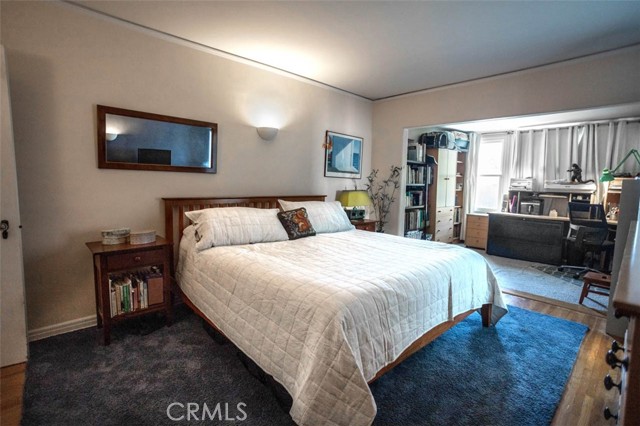 989 Coronado Drive, Glendale CA: https://media.crmls.org/medias/02627139-ed52-4ffe-8cd5-c6a4c9b96135.jpg