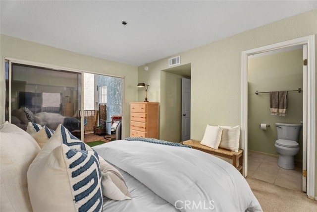 Detail Gallery Image 24 of 42 For 1100 Euclid Ave #108,  Long Beach,  CA 90804 - 2 Beds | 2 Baths