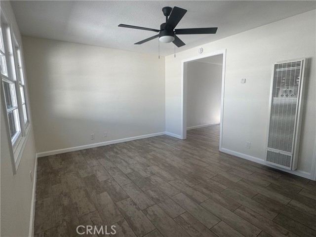 Detail Gallery Image 8 of 10 For 146 N Parker, Orange,  CA 92868 - 2 Beds | 1 Baths