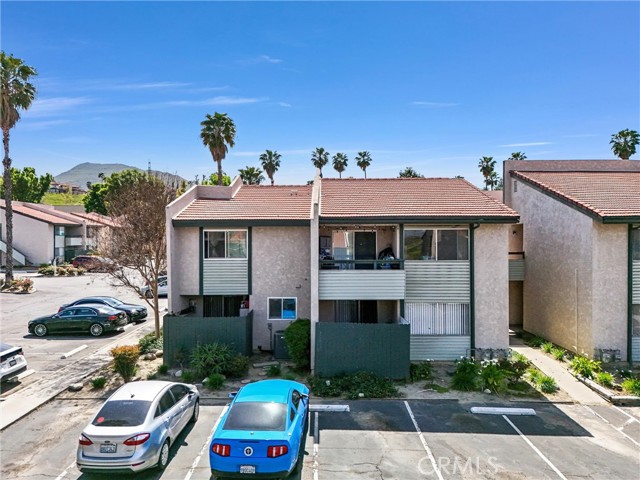 Detail Gallery Image 1 of 39 For 2255 Cahuilla St #56,  Colton,  CA 92324 - 1 Beds | 1 Baths