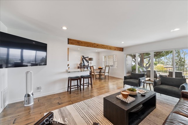 Detail Gallery Image 7 of 41 For 804 W Highpoint Dr, Claremont,  CA 91711 - 2 Beds | 2 Baths