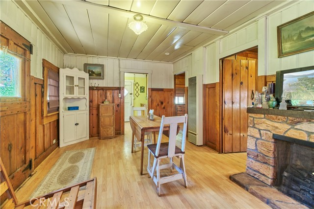 Detail Gallery Image 44 of 53 For 448 Edgemoor Rd, Big Bear Lake,  CA 92315 - 7 Beds | 4/1 Baths