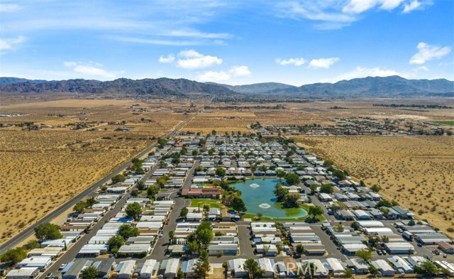 Detail Gallery Image 5 of 24 For 20843 Waalew Rd #C83,  Apple Valley,  CA 92307 - 3 Beds | 2 Baths