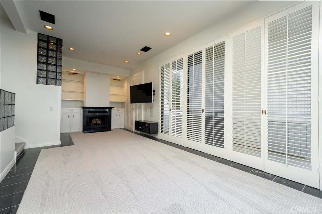 MLS #OC25258782 image #13