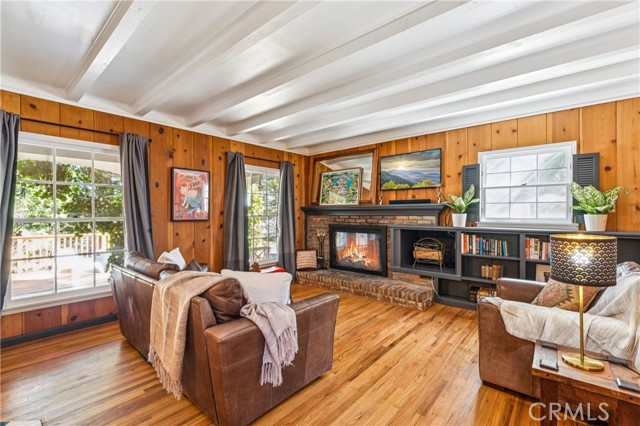 Detail Gallery Image 12 of 58 For 222 Holiday, Lake Arrowhead,  CA 92352 - 3 Beds | 2 Baths