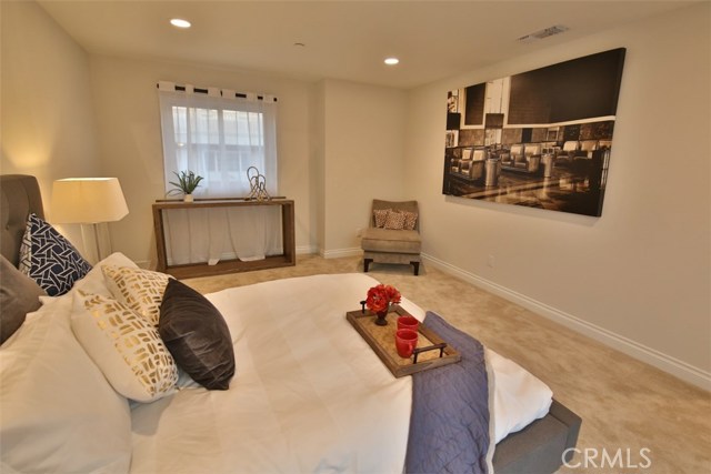 528 Francisca Avenue, Redondo Beach, California 90277, 4 Bedrooms Bedrooms, ,4 BathroomsBathrooms,Residential,Sold,Francisca,PV17030817