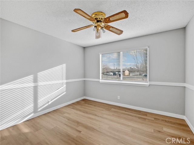 Detail Gallery Image 16 of 30 For 15394 Ute, Apple Valley,  CA 92307 - 3 Beds | 2 Baths