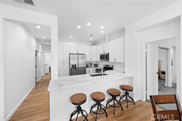 104 Seacountry Lane, Rancho Santa Margarita CA: https://media.crmls.org/medias/02668385-0ce2-4dd6-9f72-0b6e5e1c3aff.jpg
