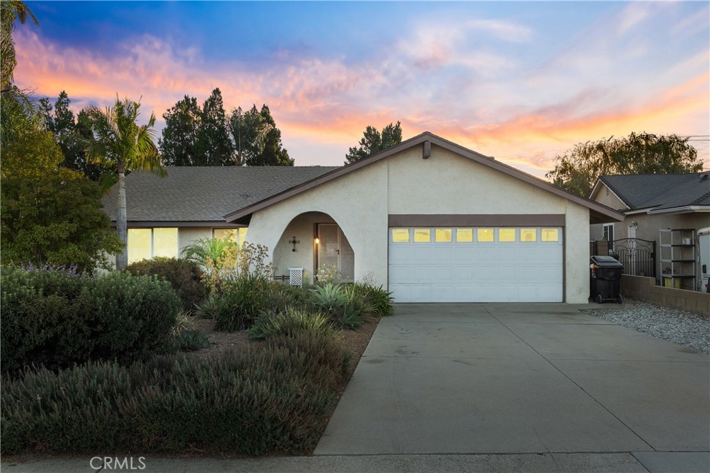 3709 Kern