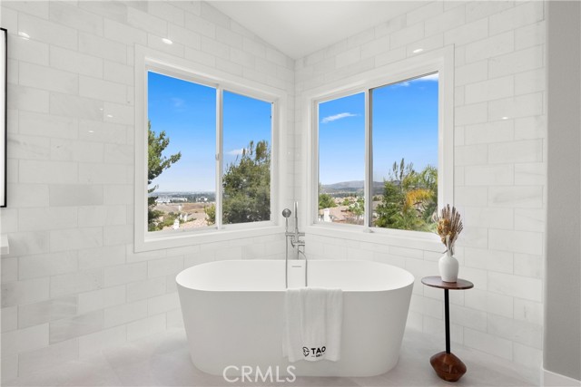 Image 42 of 72 For 3333 Gardenia Lane