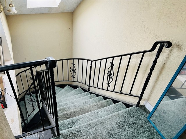 6976 Fairfax Drive, San Bernardino CA: https://media.crmls.org/medias/026968c0-09cb-483a-af00-e7f8ac5a5f5f.jpg