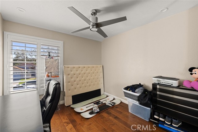 40 Country Wood Drive, Phillips Ranch CA: https://media.crmls.org/medias/02697624-81a1-4ded-9888-769476972ccf.jpg