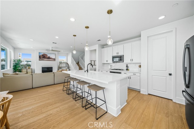 Detail Gallery Image 21 of 59 For 32017 Radiant Dr, Temecula,  CA 92591 - 4 Beds | 3 Baths