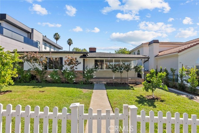 Front Image Thumbnail for CRGD25253257