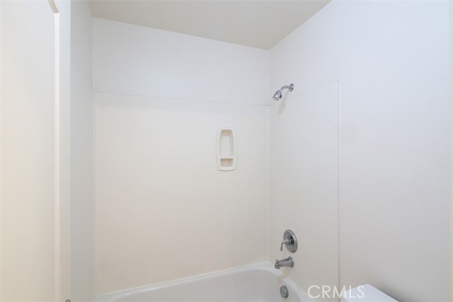 Detail Gallery Image 24 of 31 For 26760 via La Paz, Valencia,  CA 91381 - 3 Beds | 2/1 Baths