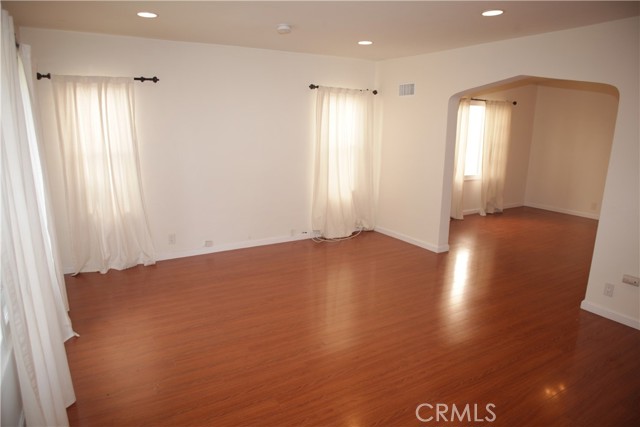 Image 3 for 414 N Genesee Ave, Los Angeles, CA 90036