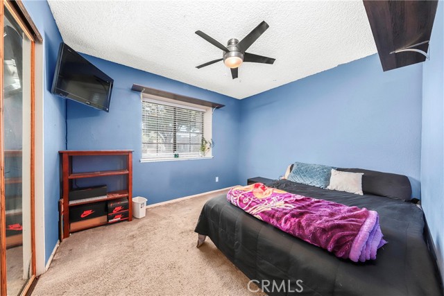 2011 W Avenue K10, Lancaster CA: https://media.crmls.org/medias/026a8cb8-c651-4220-ba4c-37c5327a91f4.jpg
